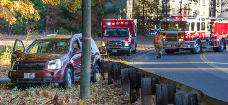 Perimeter Road accident involving a car and a pole.