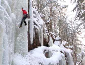 Ice climbing at Flume Gorge in Franconia, anhyone?