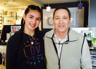 Dante Brown, left, with her grandfather, Jeff Kantor.