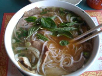 pho golden bowl