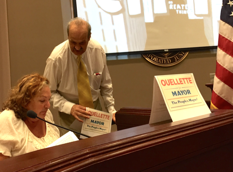 Campaign launch at City Hall.