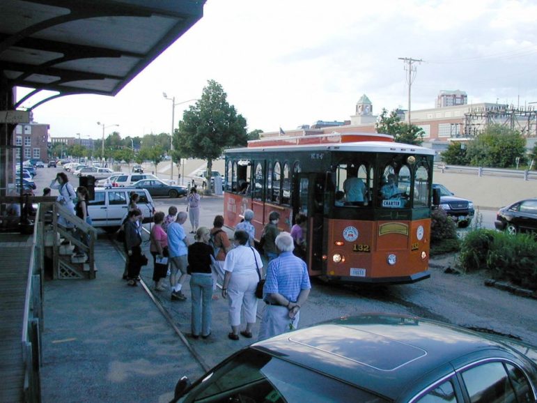 Open Doors Trolley connects residents with the arts.