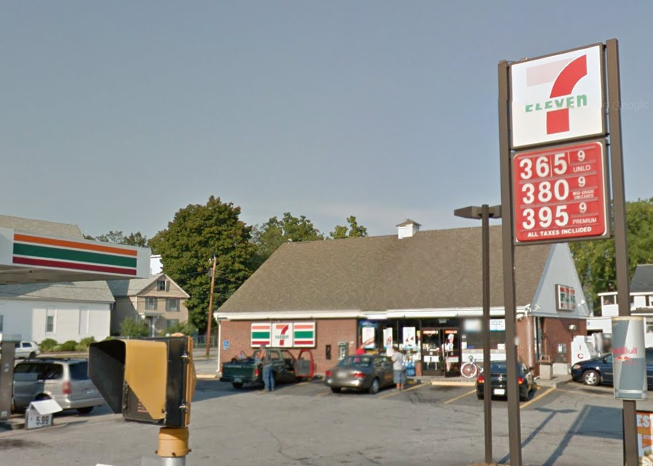 7-Eleven Maple Ave