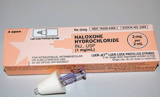 Narcan kits to be available through Rite Aid.