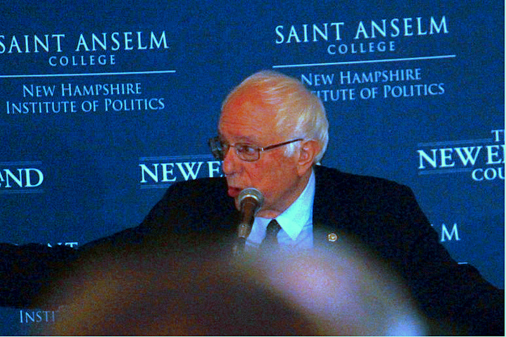 Bernie Sanders speaks at Politics and Eggs at the Executive Court.