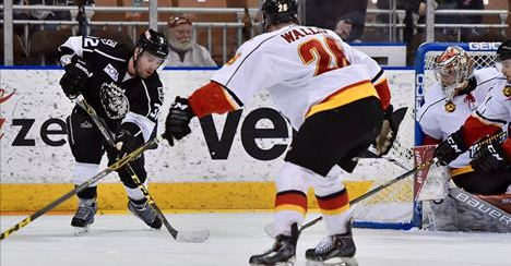 Monarchs get Thunder-struck Friday night.