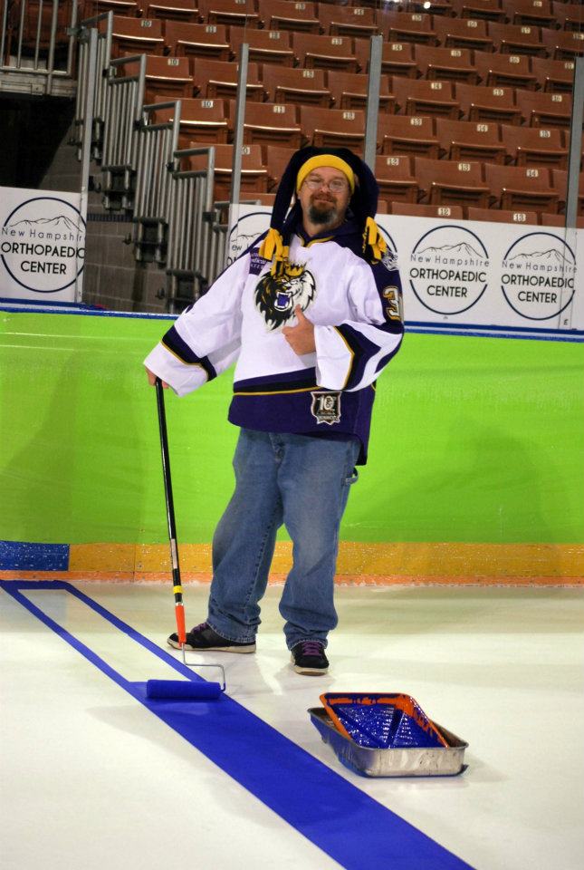 Winner paints all! Well, the blue line, anyway.