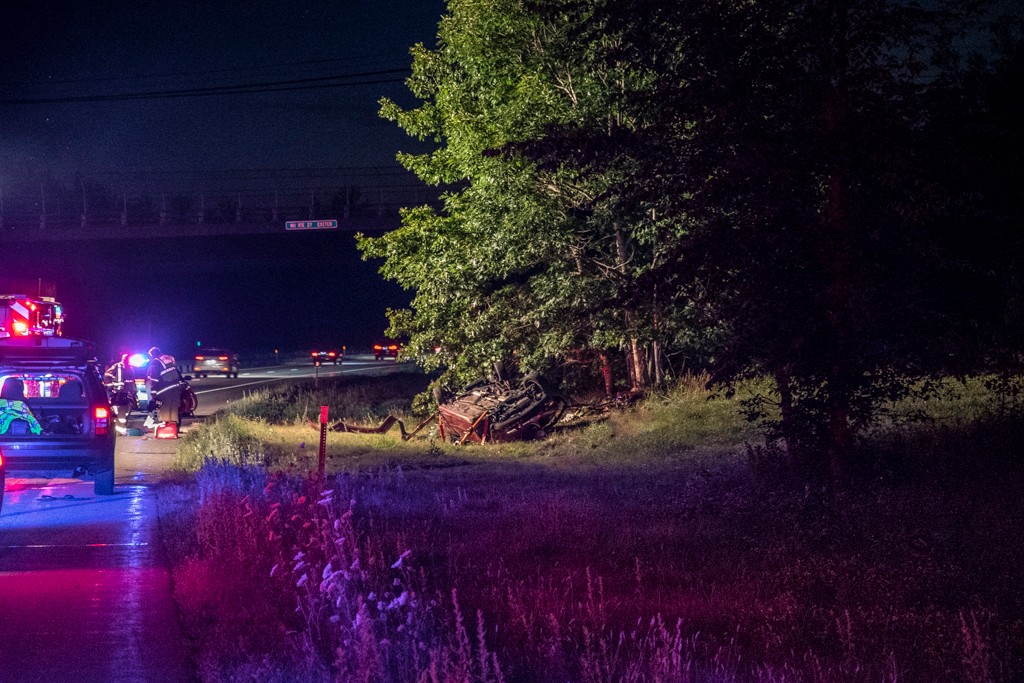 2 dead, one seriously injured in Route 101 rollover crash - Manchester ...