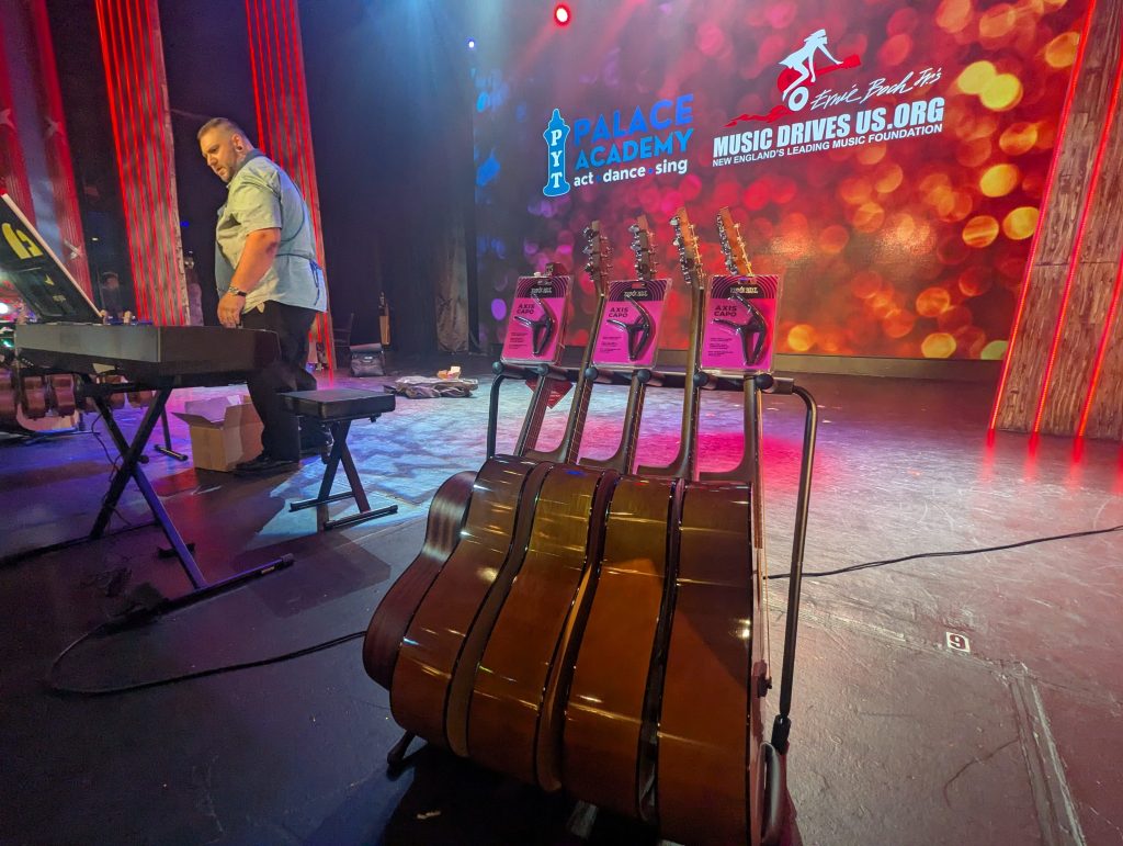 Ukuleles, guitars and keyboards