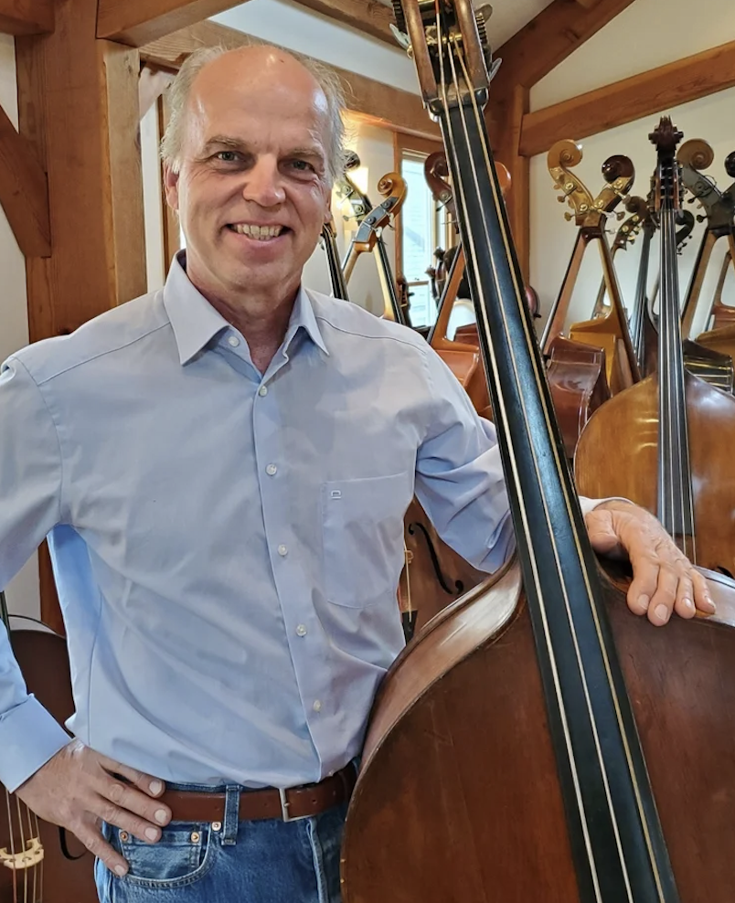 image of jazz musician Volker Nahrmann, 