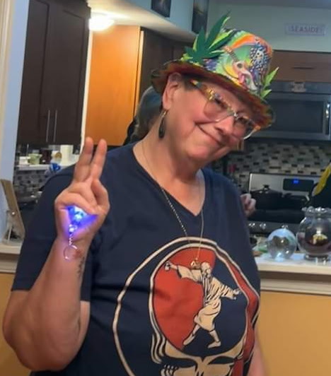 Irene Martin, urban hippie columnist