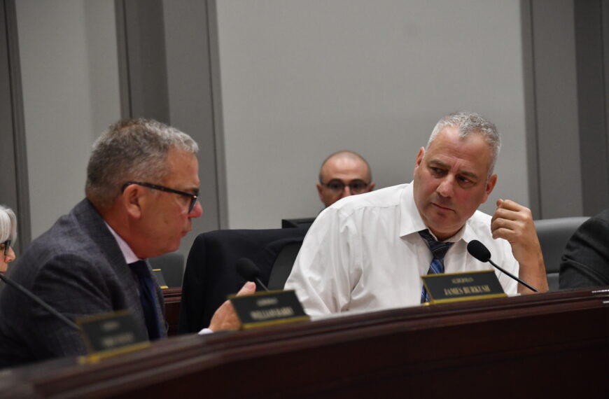 Aldermen cannot pass budgets as deadline looms