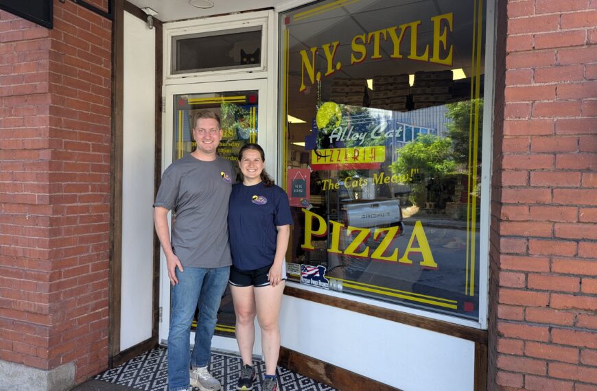 A Slice of Manchester: Alley Cat Pizza celebrates 30 years with Free Slice Day